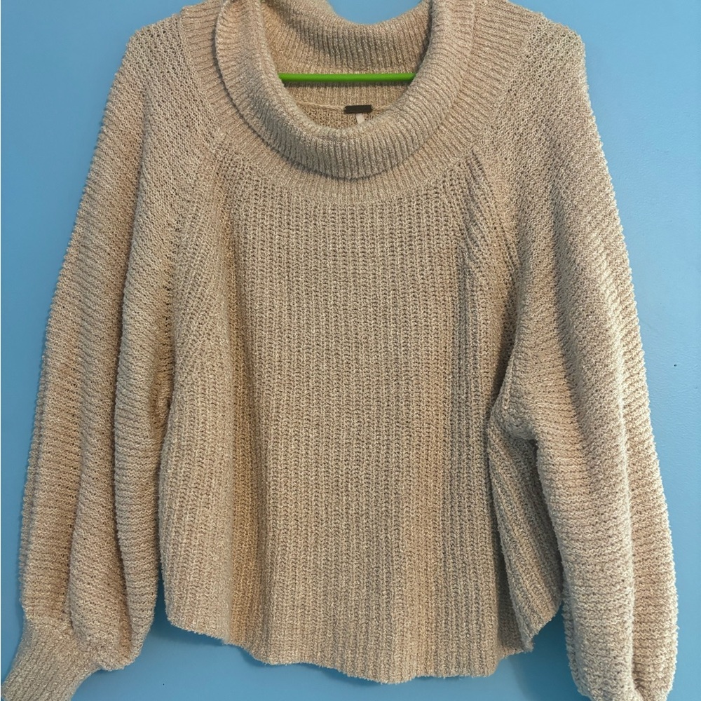 Free people Cozy Cream cropped Sweater